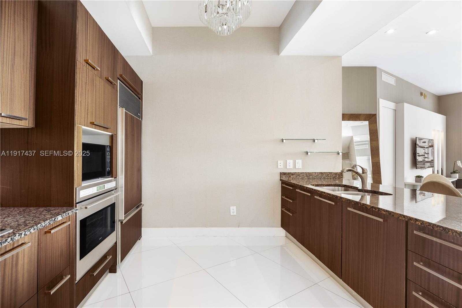 Small Image of 15811 COLLINS AVE #4107, Sunny Isles Beach Number 5