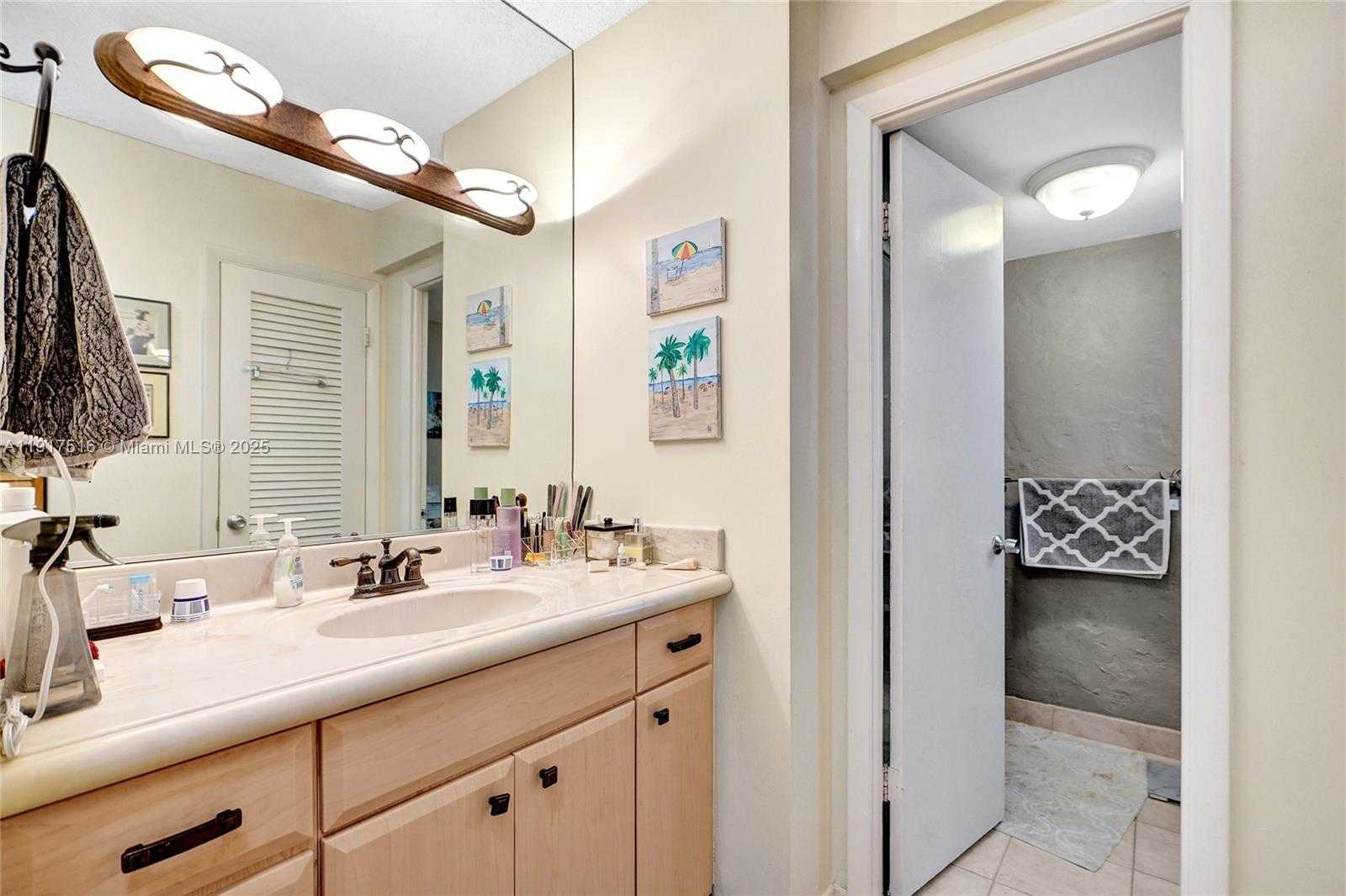 Small Image of 1400 SOUTH OCEAN DR #502, Hollywood Number 28