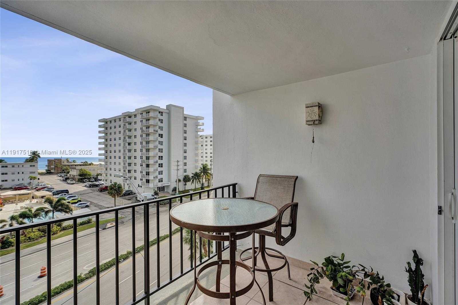 Small Image of 1400 SOUTH OCEAN DR #502, Hollywood Number 32