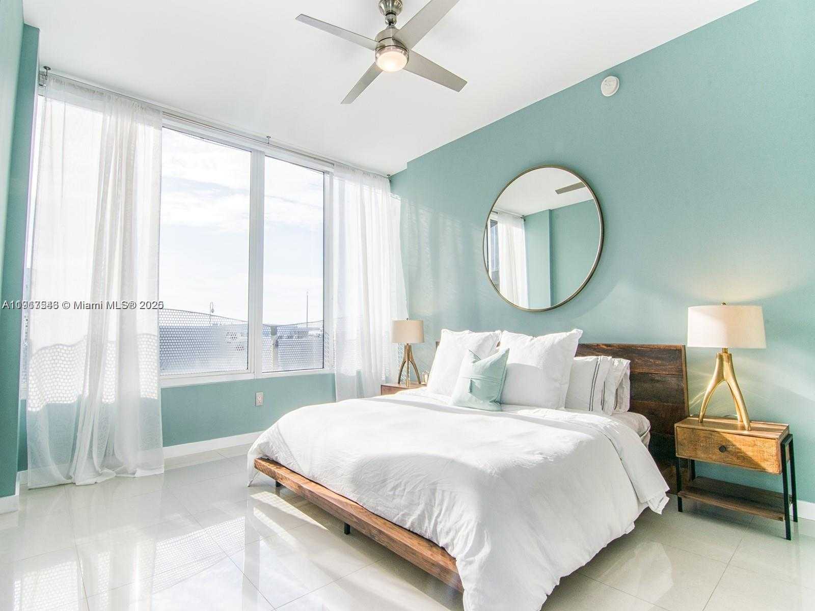 Small Image of 2100 PARK AVE #406, Miami Beach Number 7