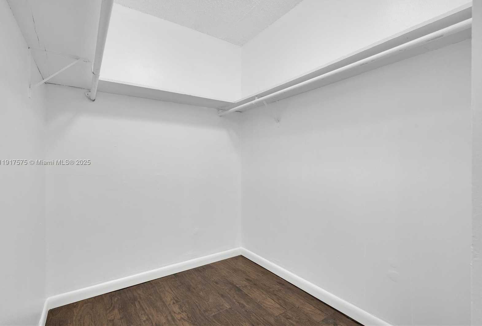 Small Image of 2020 NORTH EAST 135TH ST #805, North Miami Number 16