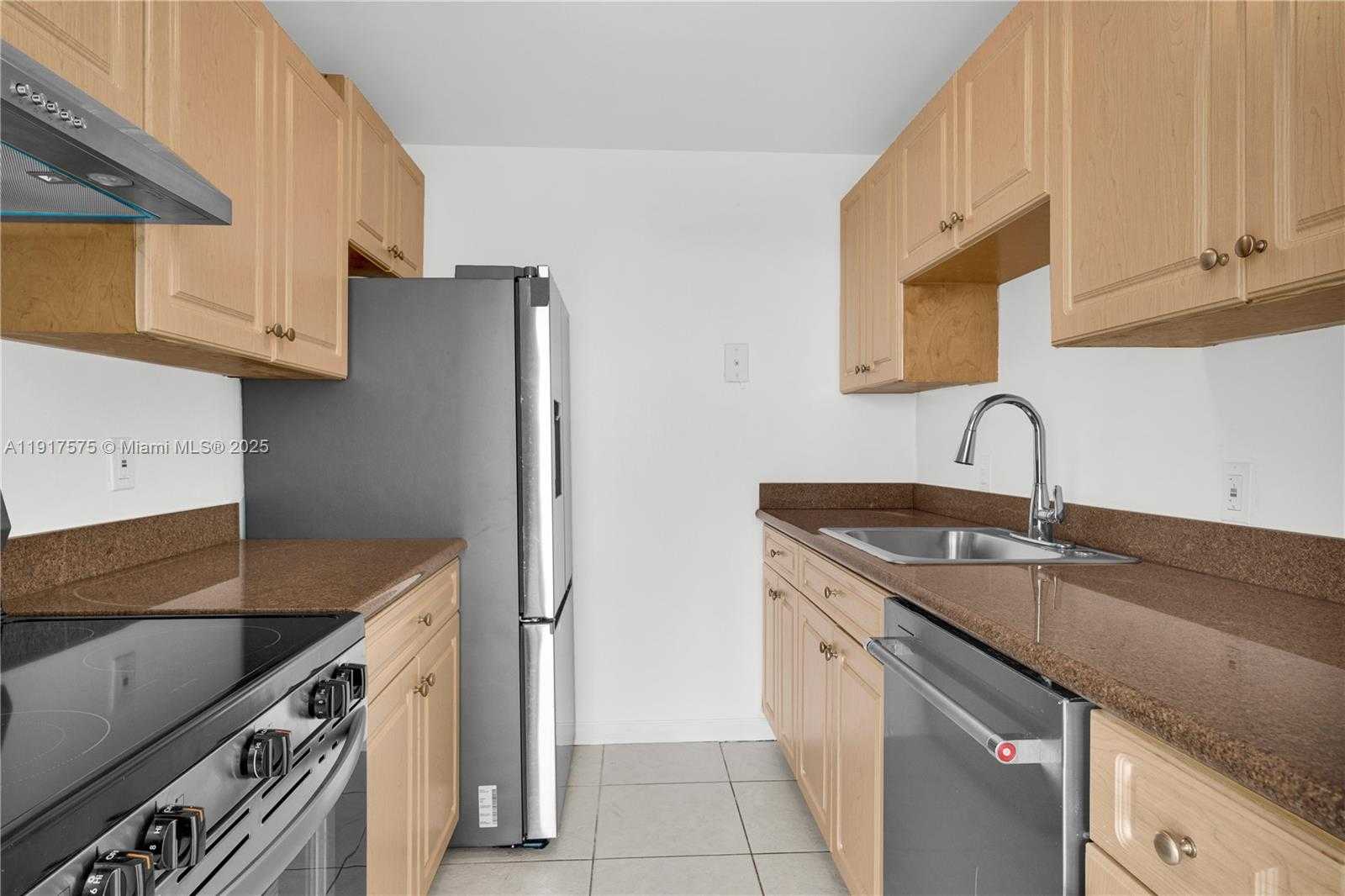 Small Image of 2020 NORTH EAST 135TH ST #805, North Miami Number 17