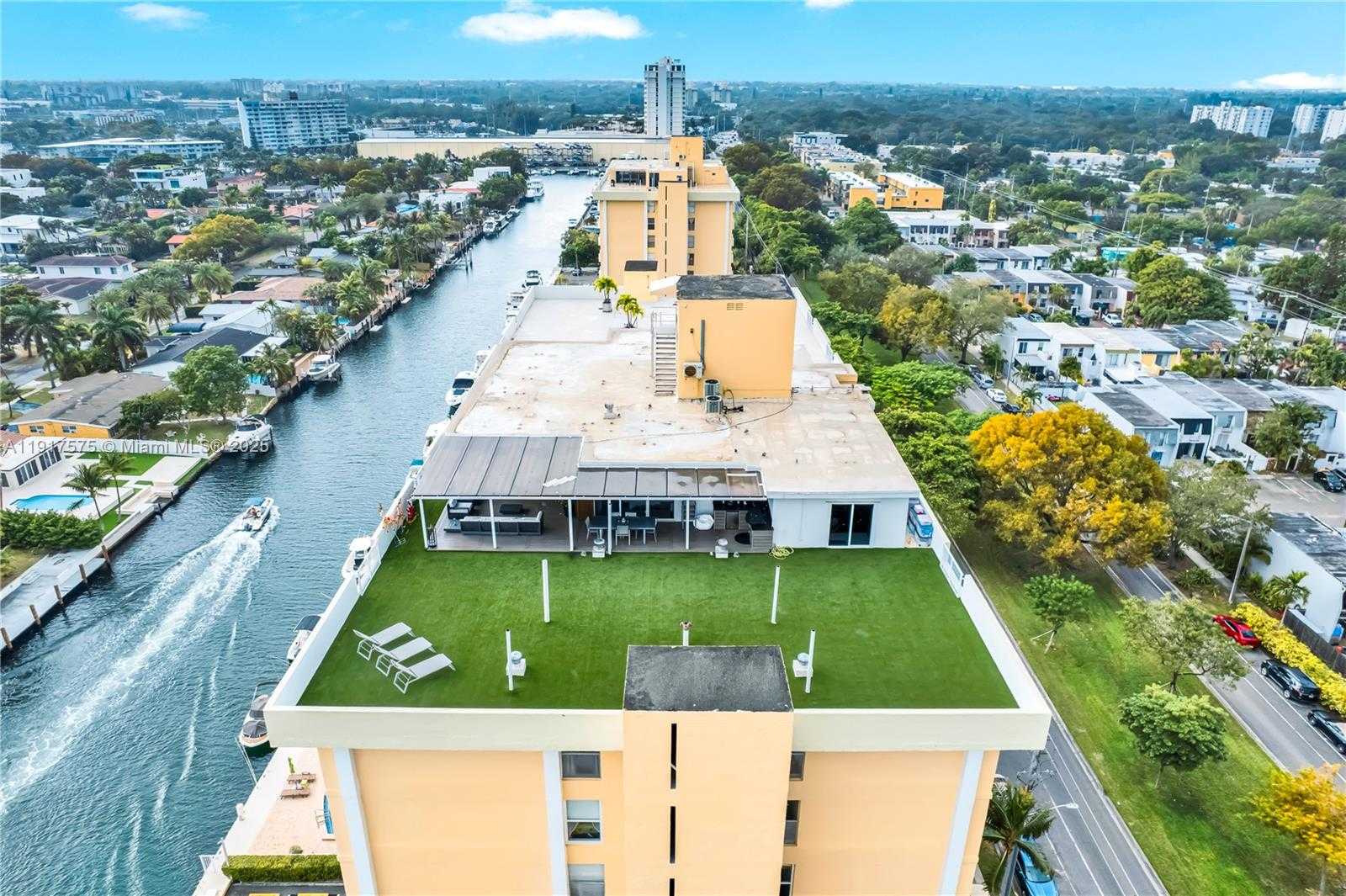 Small Image of 2020 NORTH EAST 135TH ST #805, North Miami Number 31