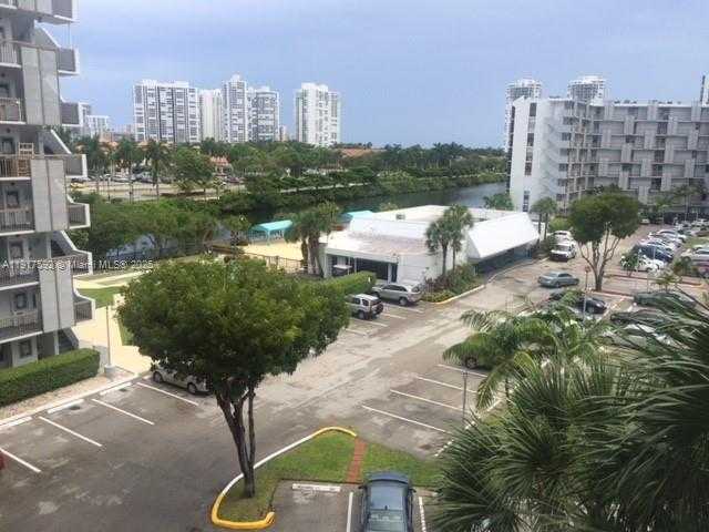 Imagen de Pequeño Objeto