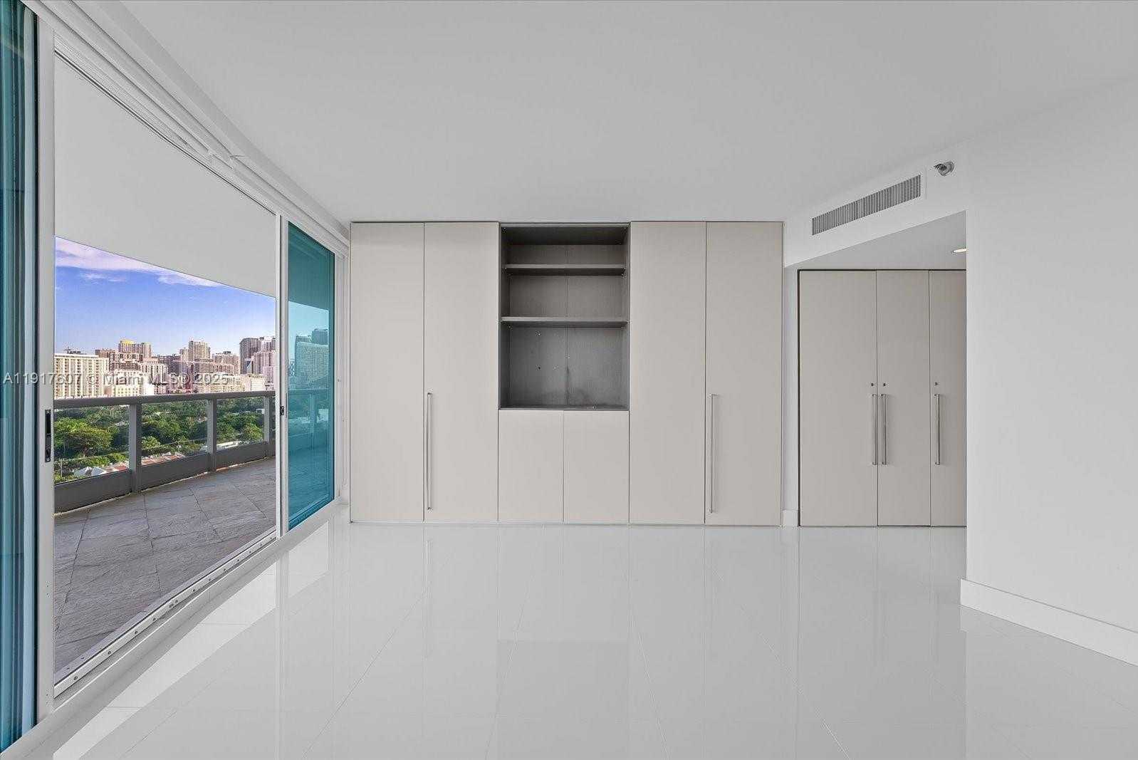 Small Image of 2127 BRICKELL AVE #1606, Miami Number 12