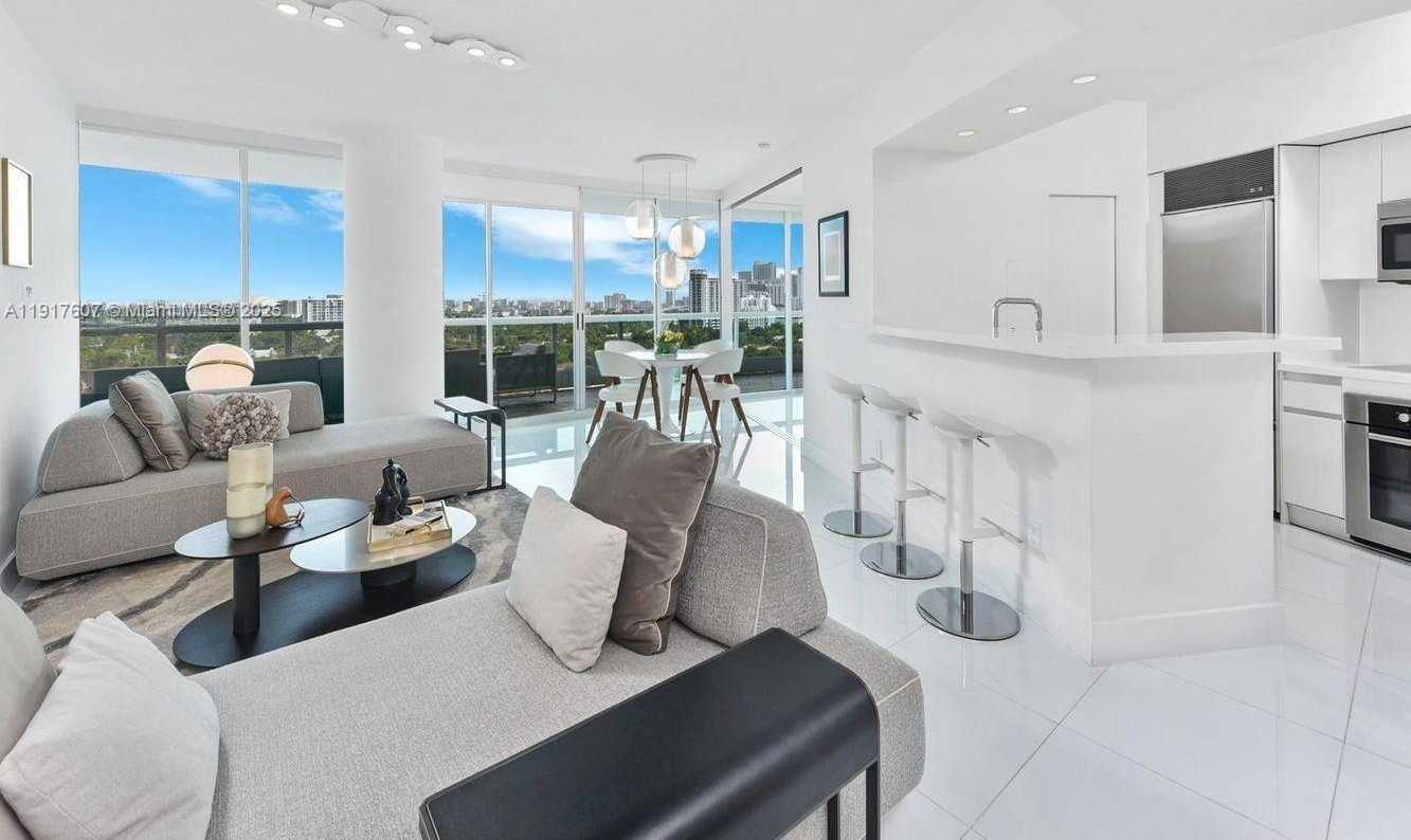 Small Image of 2127 BRICKELL AVE #1606, Miami Number 2