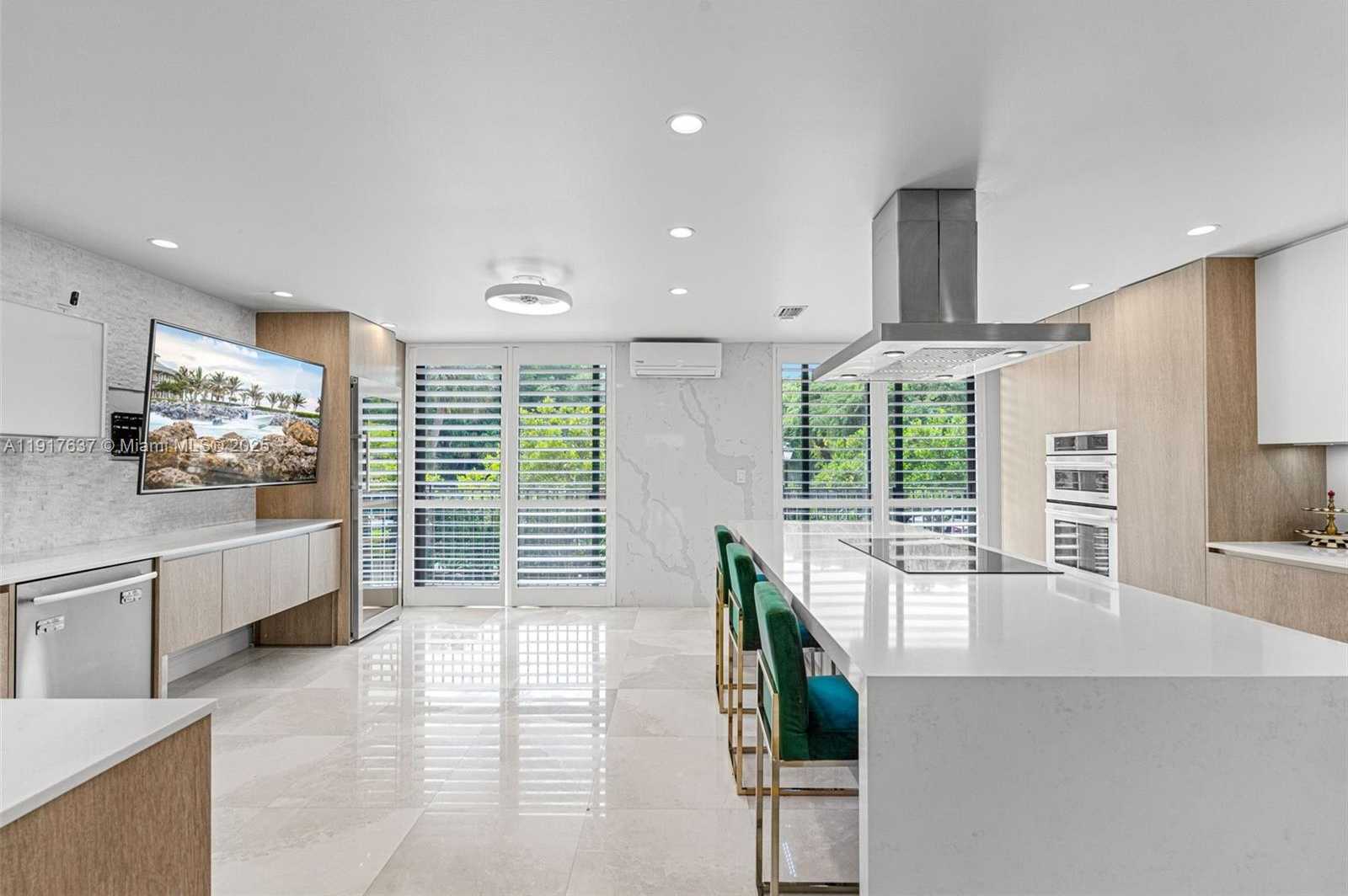 Small Image of 6124 PARADISE POINT DR #6124, Palmetto Bay Number 25