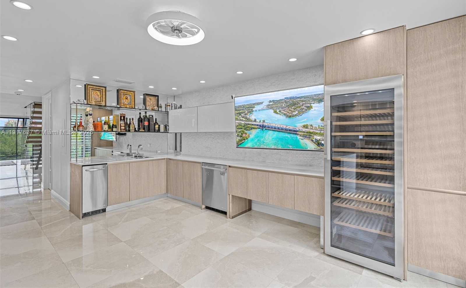 Small Image of 6124 PARADISE POINT DR #6124, Palmetto Bay Number 31