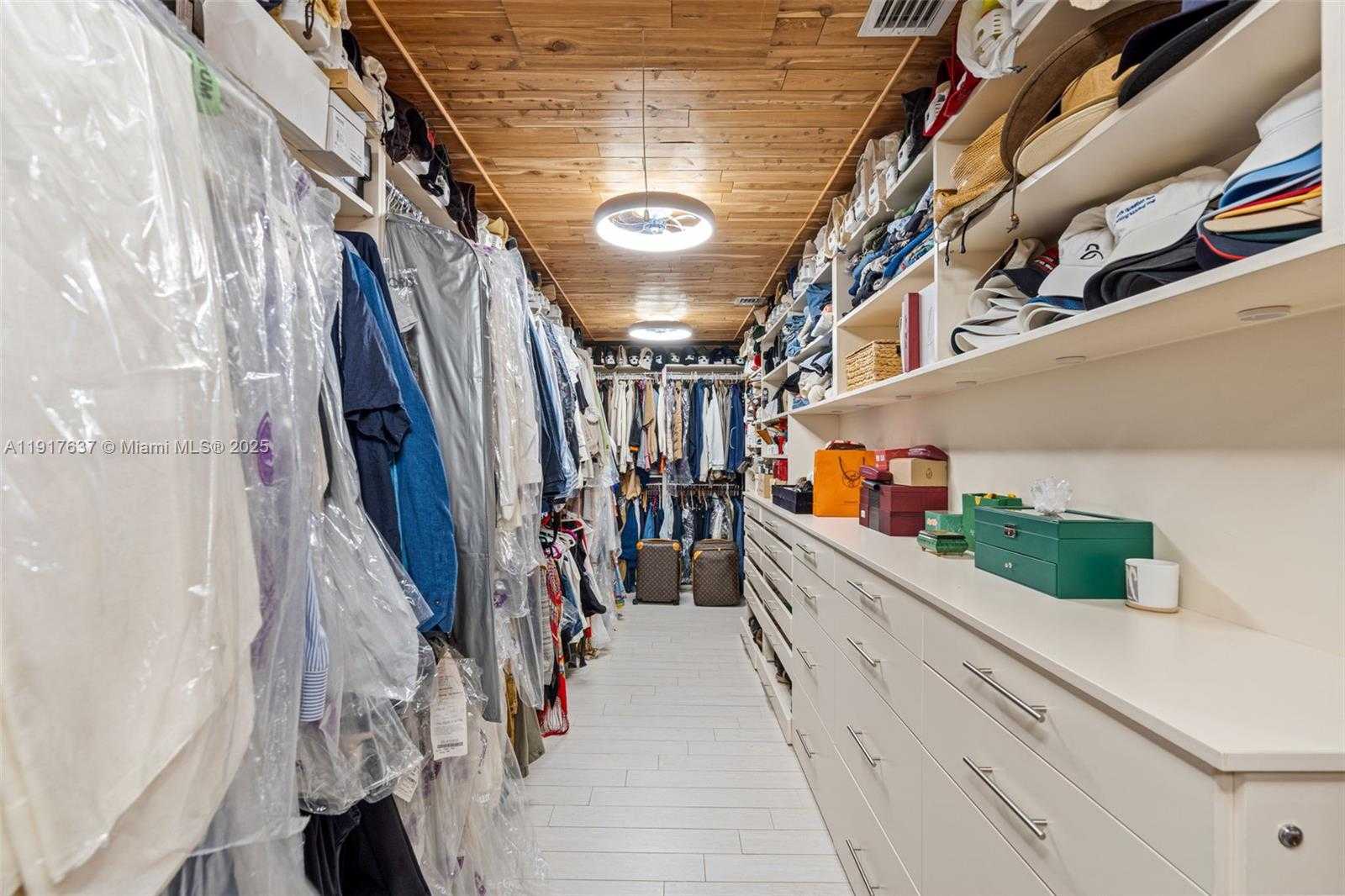 Small Image of 6124 PARADISE POINT DR #6124, Palmetto Bay Number 43