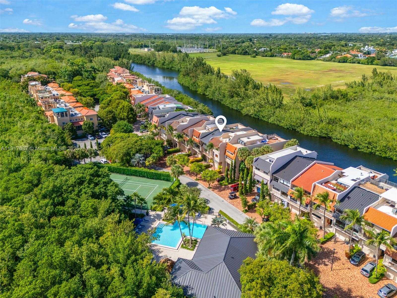 Small Image of 6124 PARADISE POINT DR #6124, Palmetto Bay Number 60