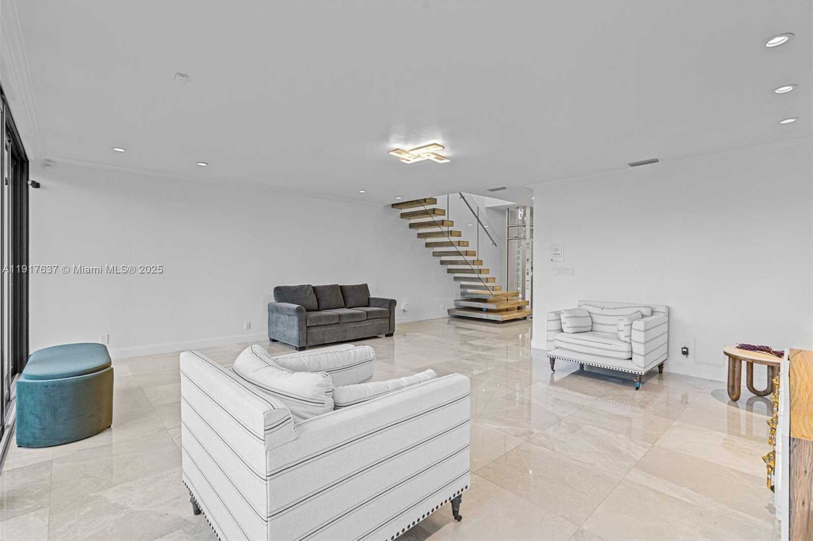 Small Image of 6124 PARADISE POINT DR #6124, Palmetto Bay Number 8