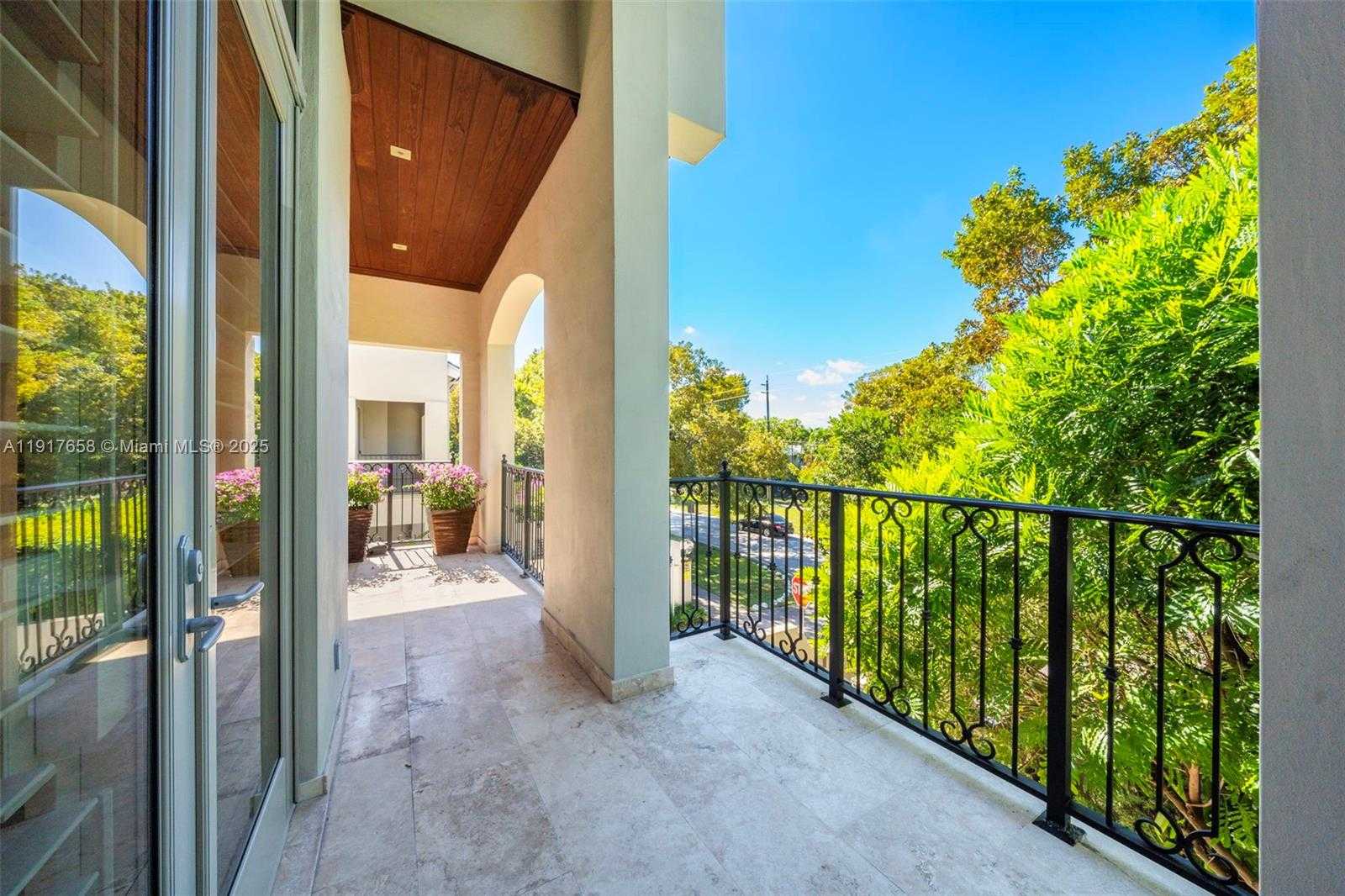 Small Image of 7490 SOUTH WEST 56TH CT, Miami Number 29