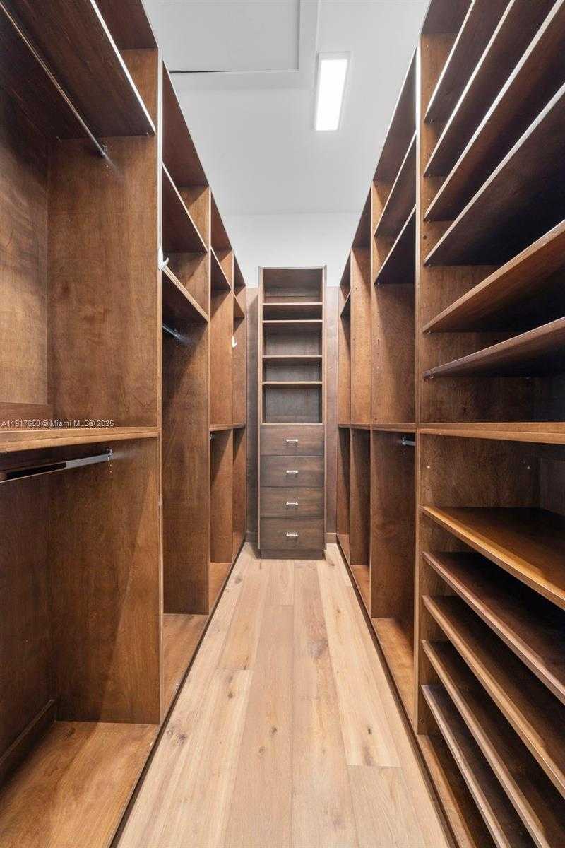 Small Image of 7490 SOUTH WEST 56TH CT, Miami Number 34