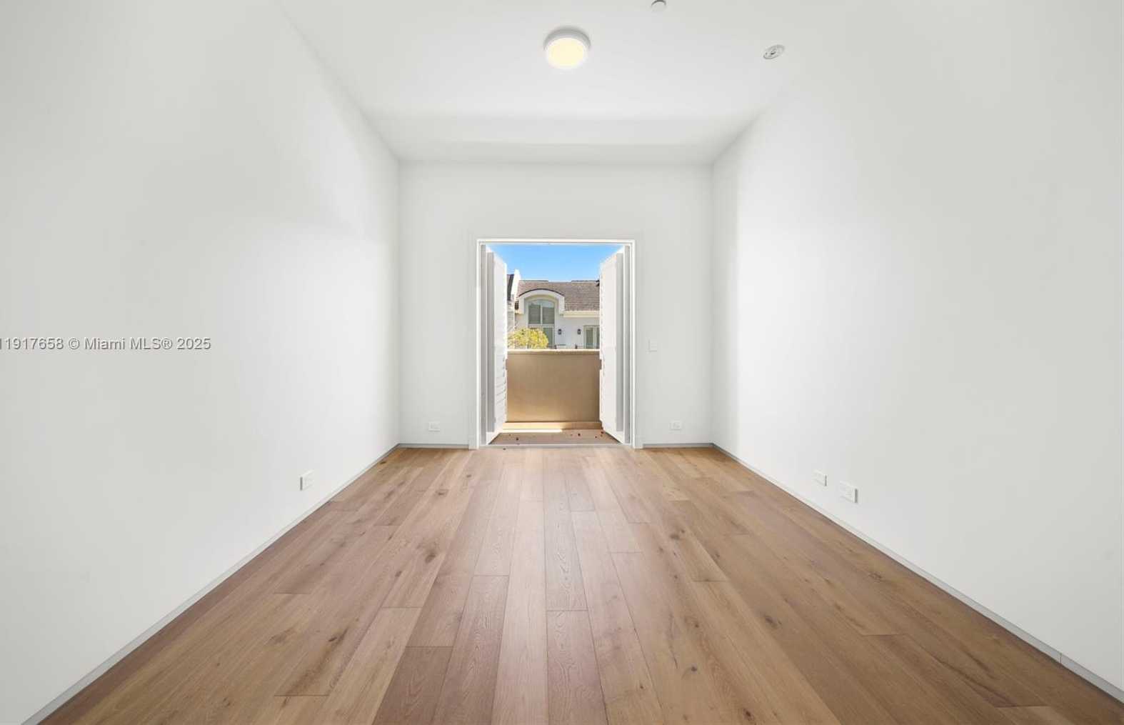 Small Image of 7490 SOUTH WEST 56TH CT, Miami Number 39