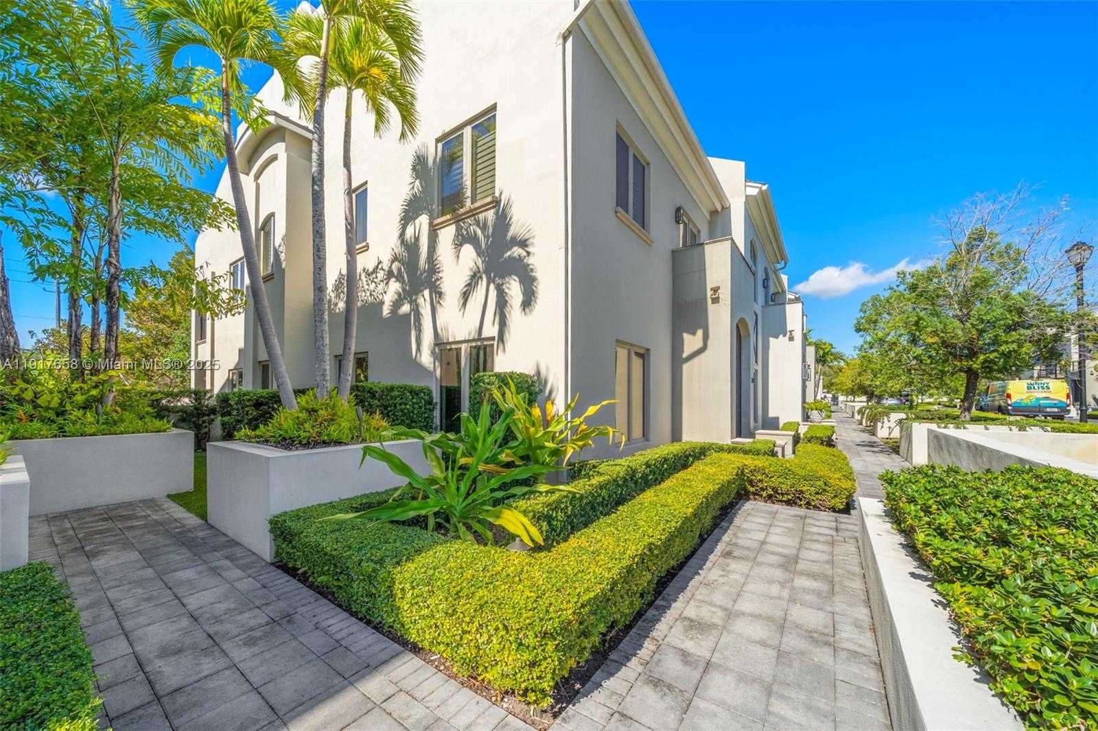 Small Image of 7490 SOUTH WEST 56TH CT, Miami Number 51