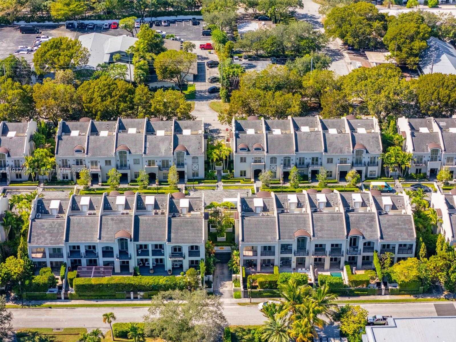 Small Image of 7490 SOUTH WEST 56TH CT, Miami Number 59