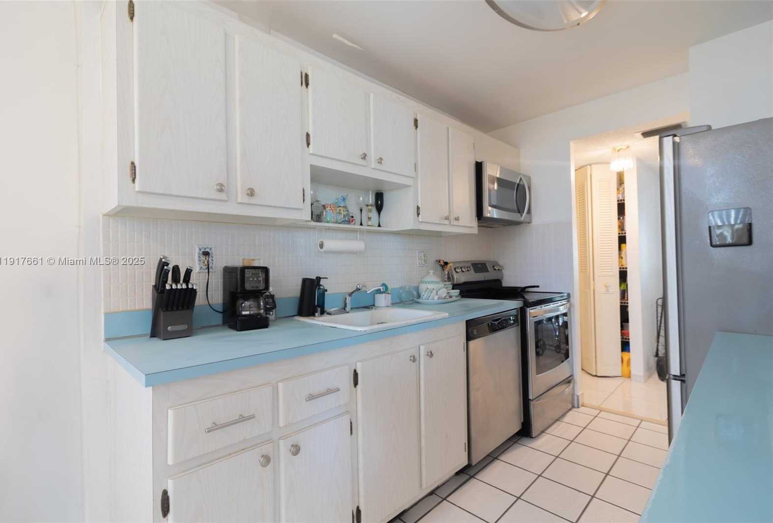 Small Image of 231 174TH ST #617, Sunny Isles Beach Number 12