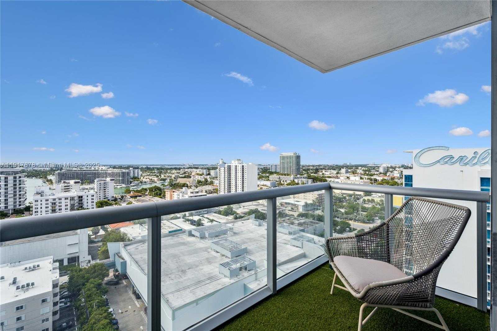 Small Image of 6799 COLLINS AVE #1602, Miami Beach Number 23