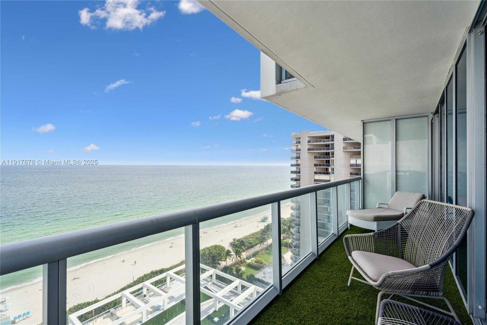 Small Image of 6799 COLLINS AVE #1602, Miami Beach Number 4