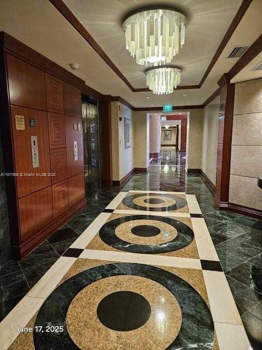 Small Image of 21050 POINT PL #501, Aventura Number 26