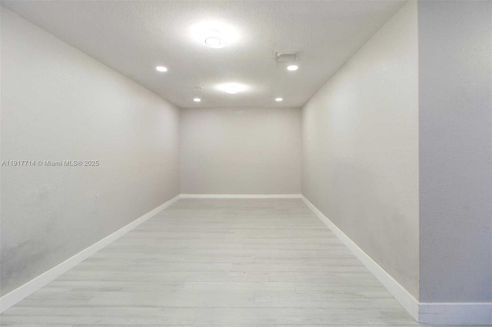 Small Image of 22511 SOUTH WEST 88TH PL #7-24, Cutler Bay Number 9