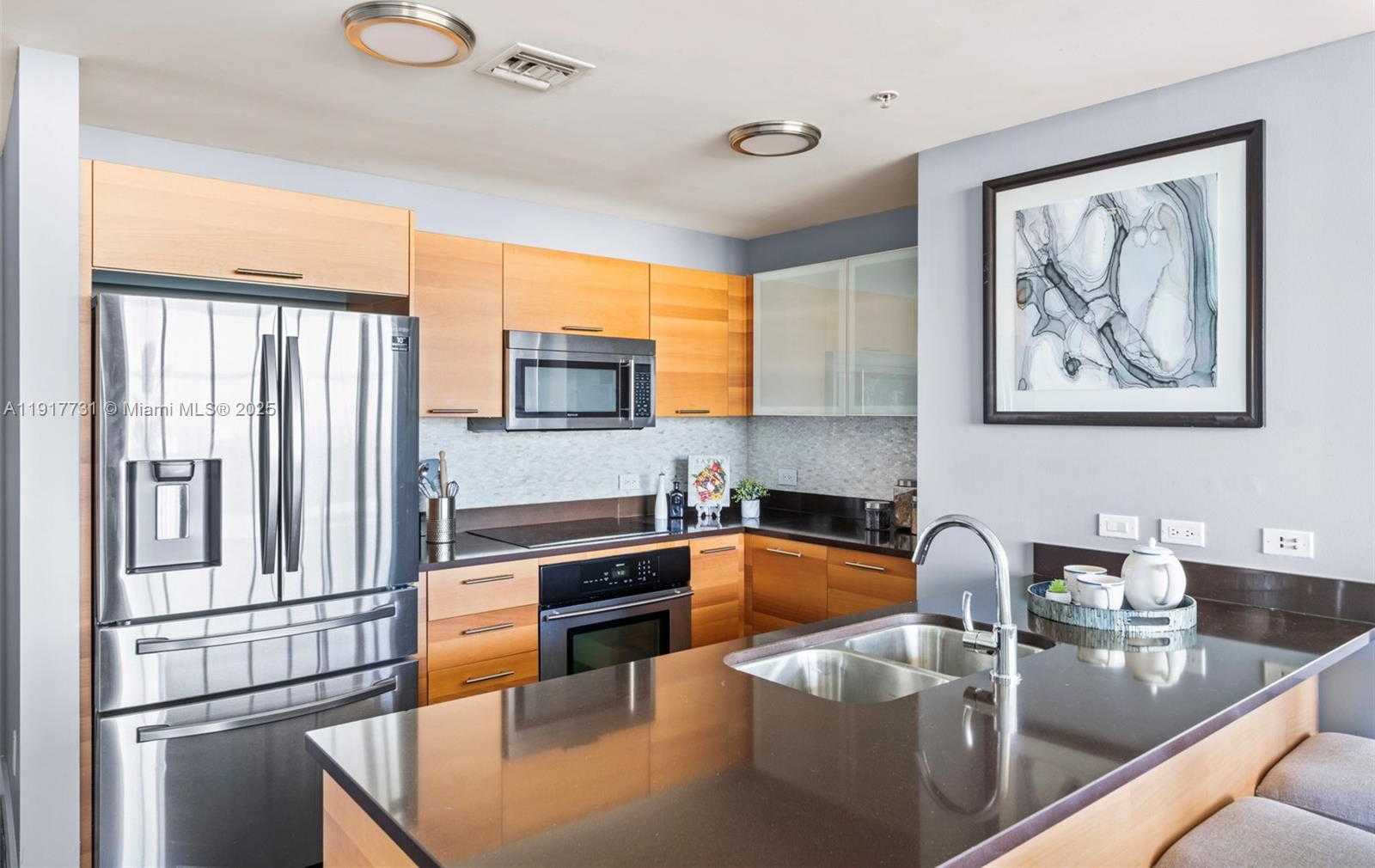 Small Image of 3301 NORTH EAST 1ST AVE #H2201, Miami Number 6