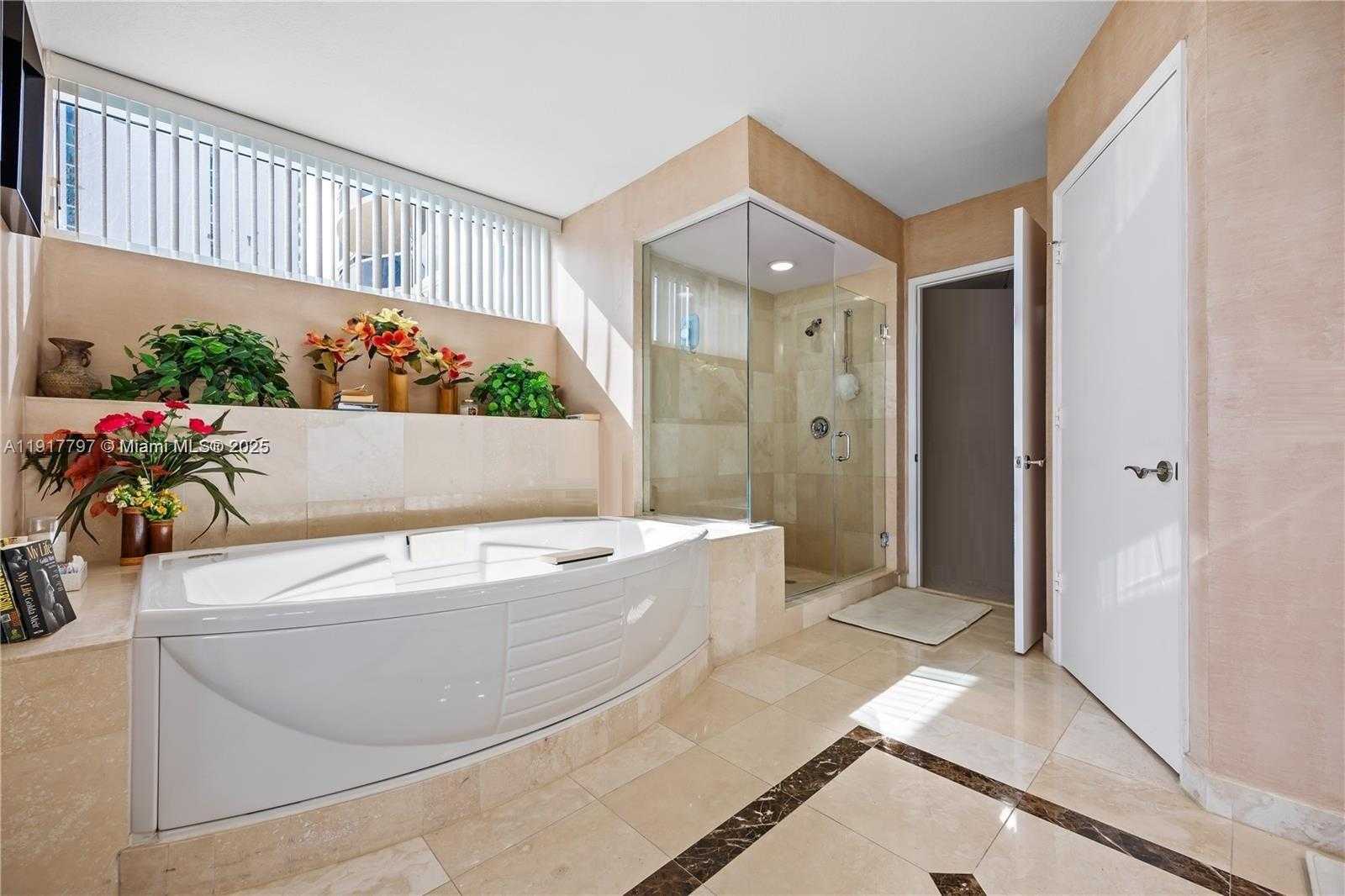 Small Image of 17555 COLLINS AVE #707, Sunny Isles Beach Number 17