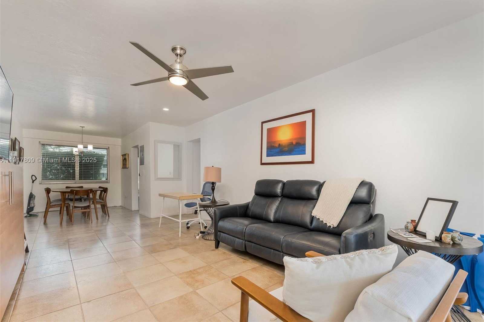 Small Image of 20 PARK DR #2, Bal Harbour Number 19