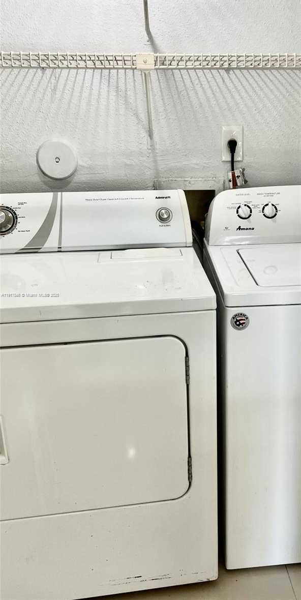 Small Image of 977 RIVERSIDE DR #211, Coral Springs Number 5