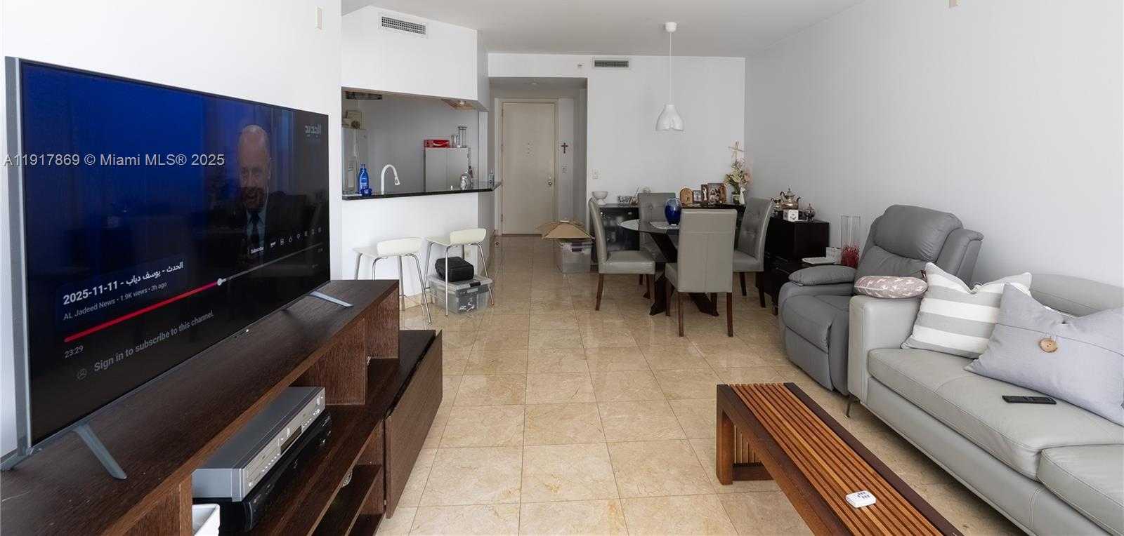 Small Image of 801 BRICKELL KEY BLVD #1407, Miami Number 6