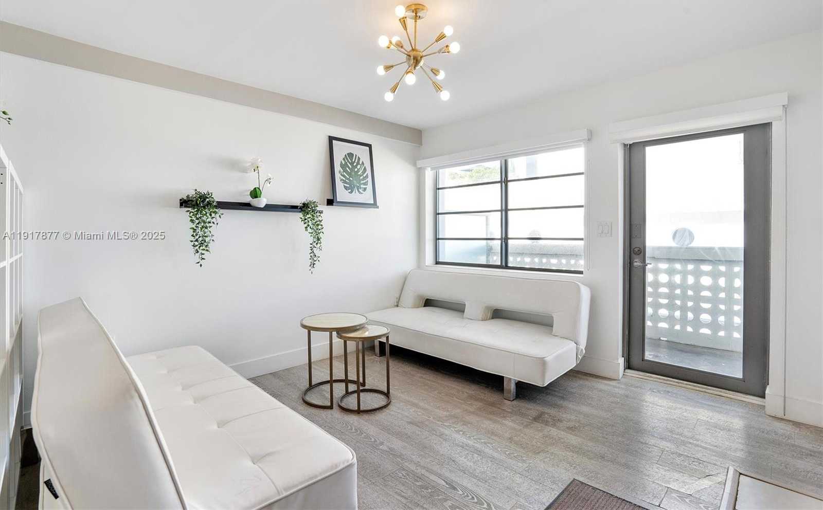 Small Image of 1024 OCEAN DR #A502, Miami Beach Number 12