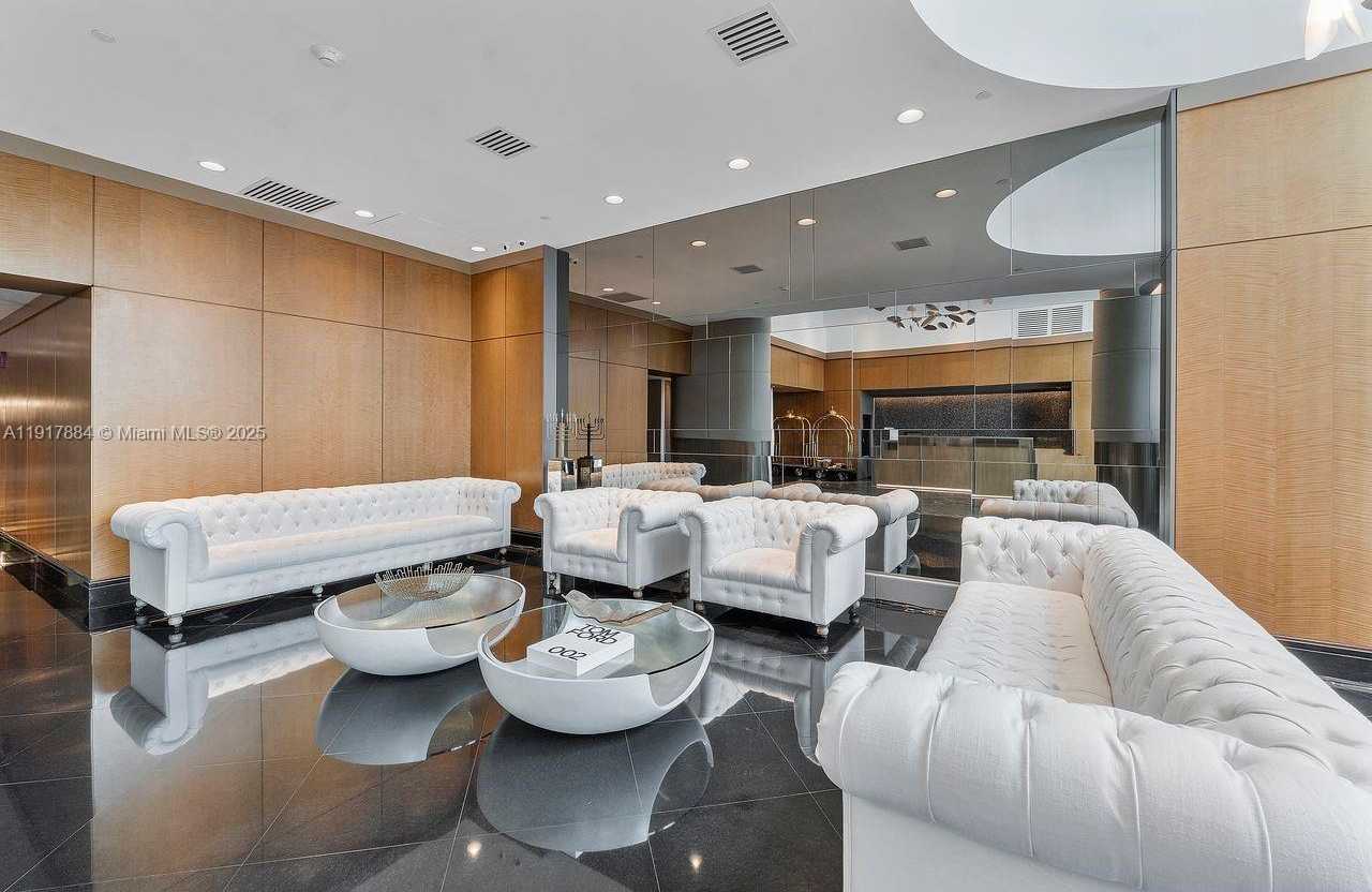 Small Image of 5025 COLLINS AVE #1907, Miami Beach Number 35