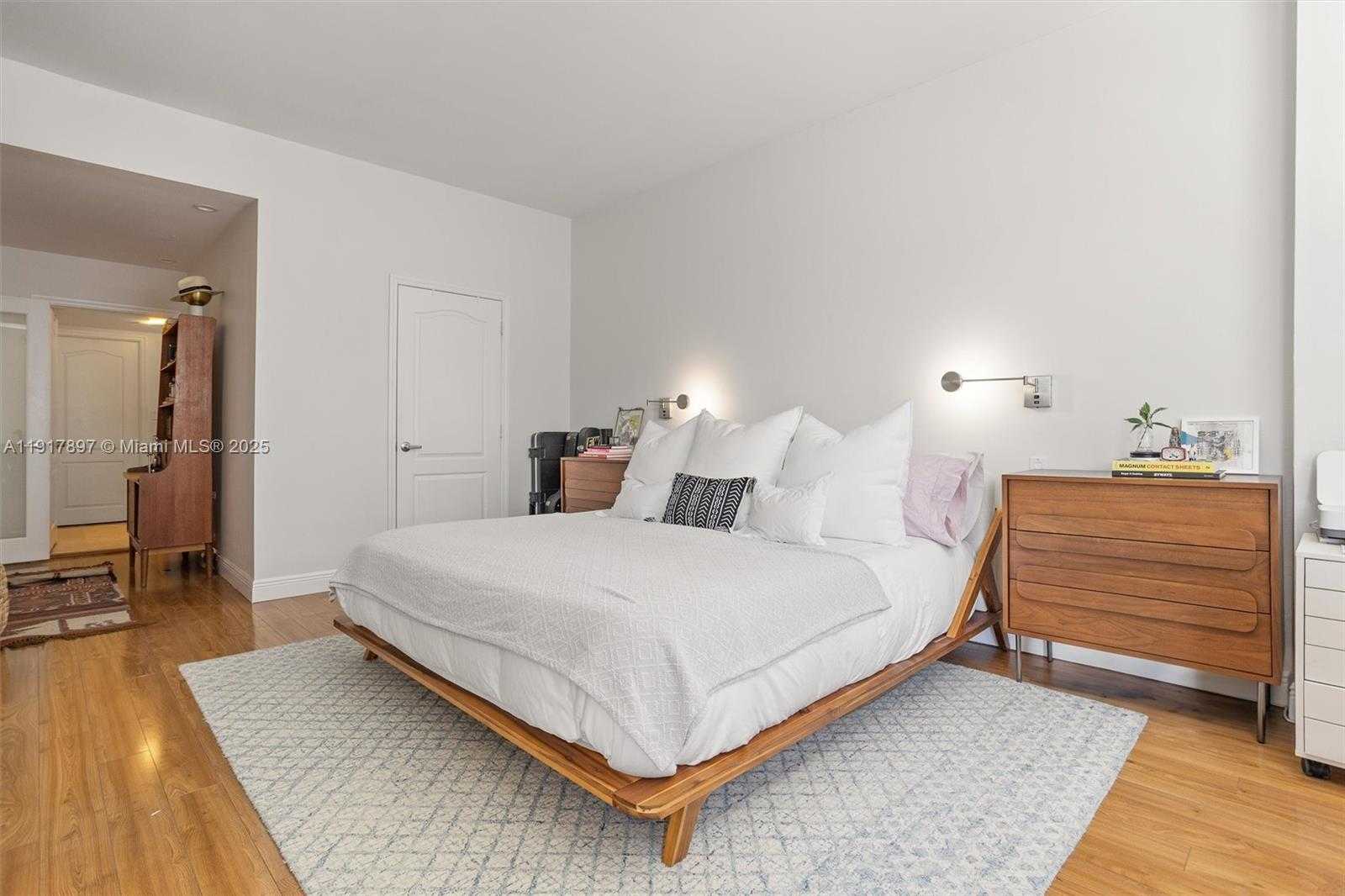 Small Image of 151 CRANDON BLVD #206, Key Biscayne Number 13