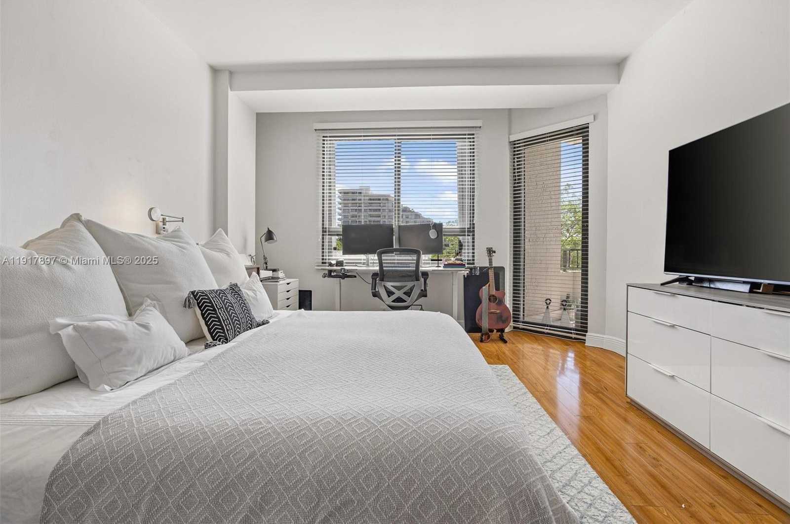 Small Image of 151 CRANDON BLVD #206, Key Biscayne Number 14