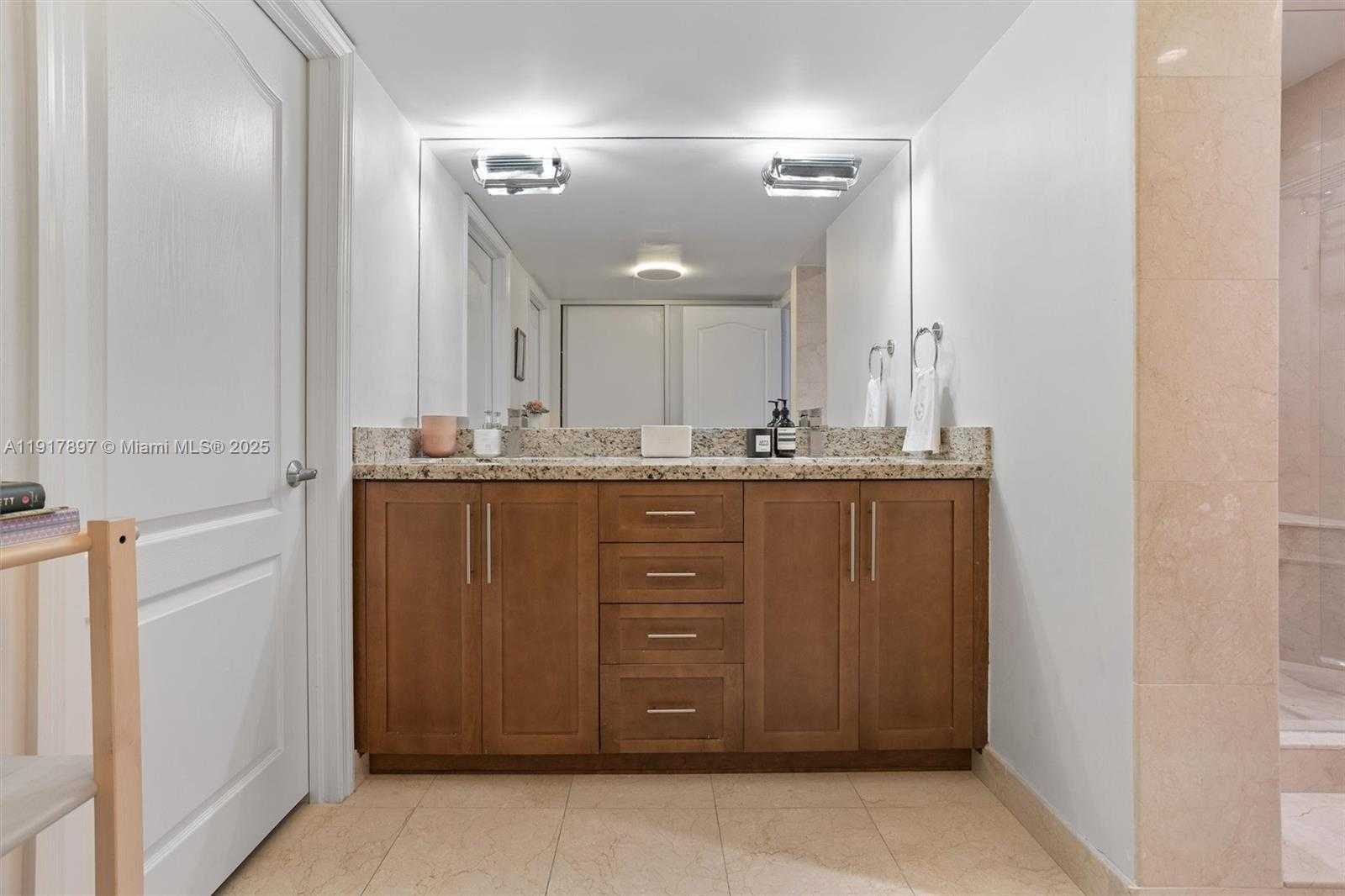 Small Image of 151 CRANDON BLVD #206, Key Biscayne Number 17