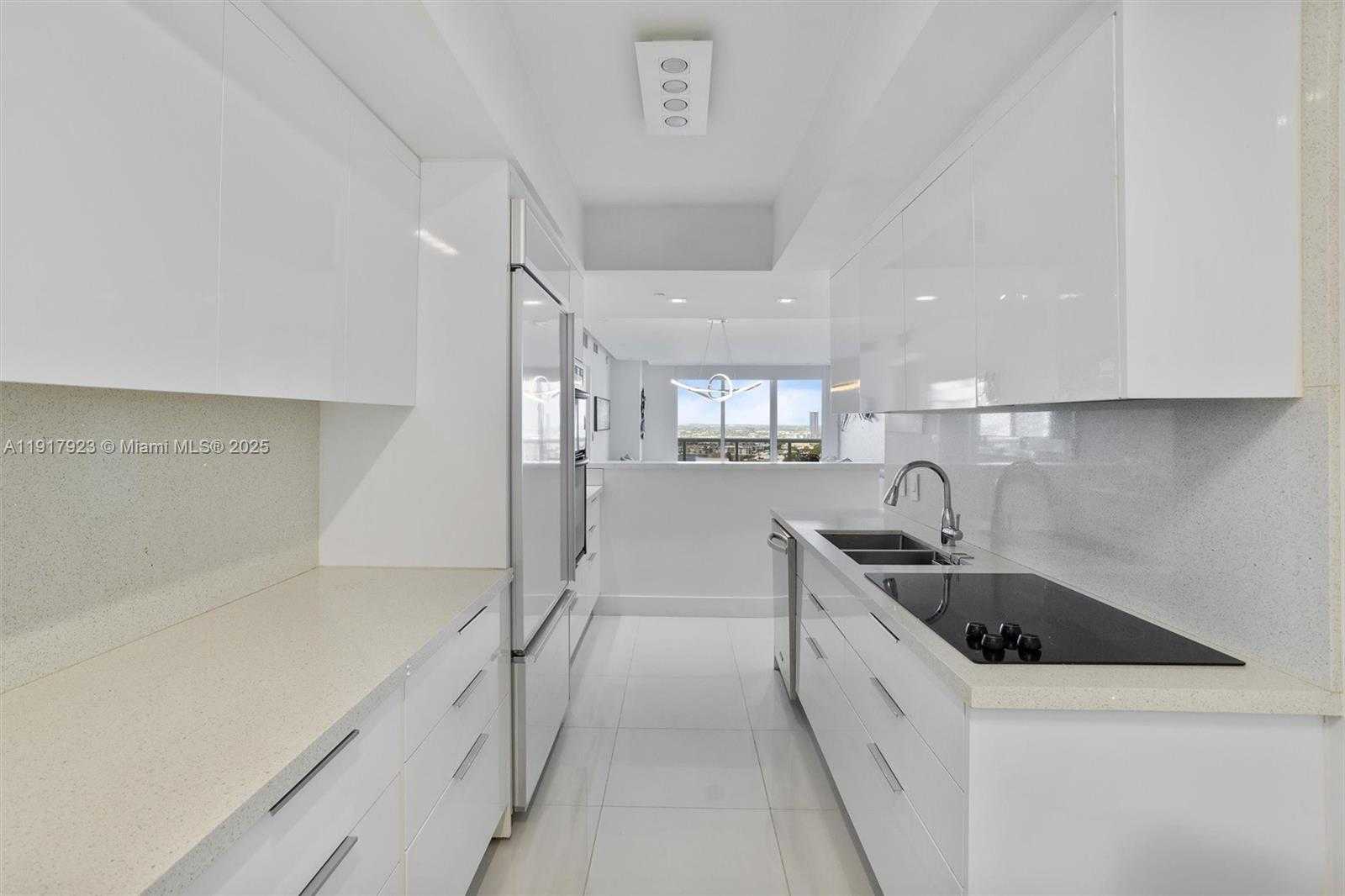 Small Image of 1800 SOUTH OCEAN DR #1708, Hallandale Beach Number 16