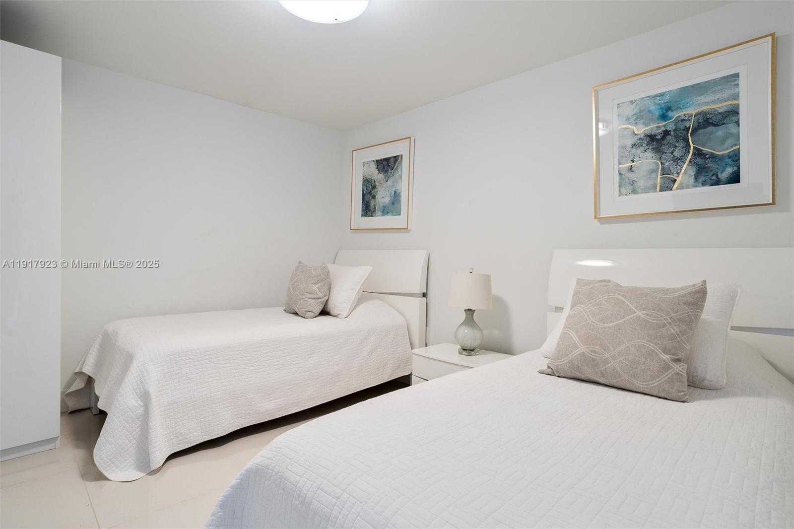 Small Image of 1800 SOUTH OCEAN DR #1708, Hallandale Beach Number 27