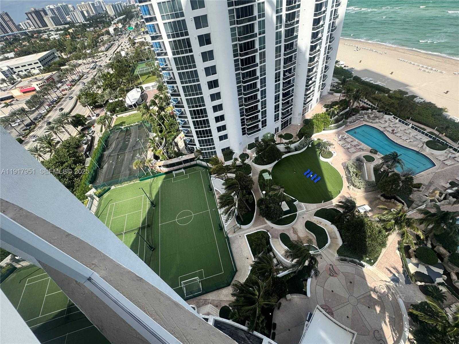 Small Image of 18001 COLLINS AVE #2107, Sunny Isles Beach Number 4