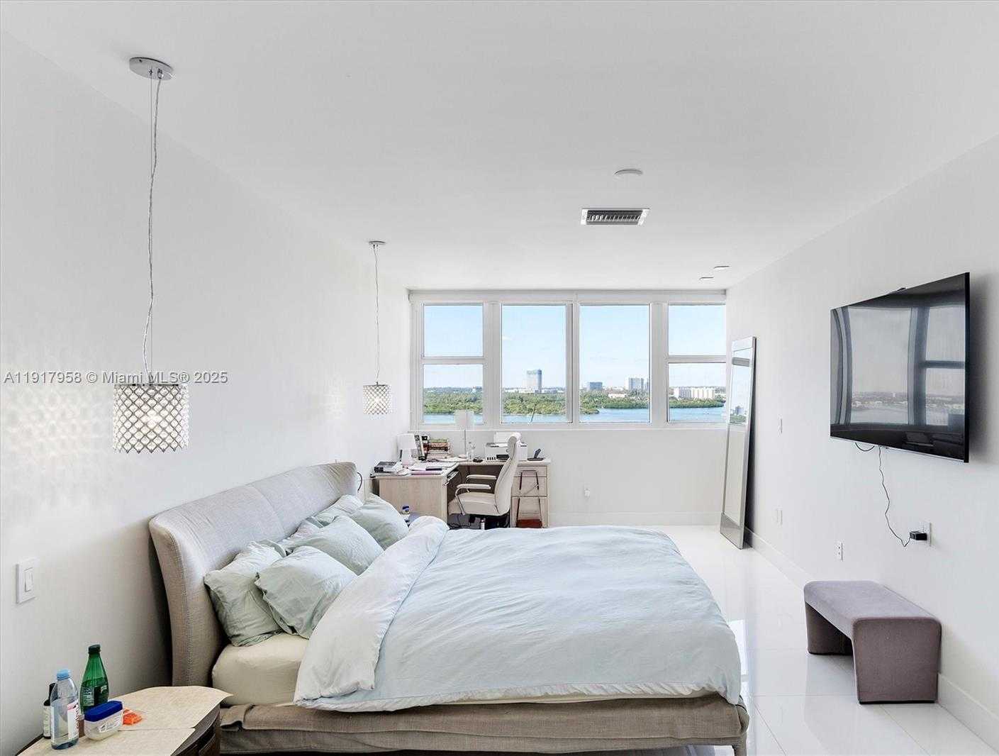 Small Image of 10275 COLLINS AVE #1523, Bal Harbour Number 15