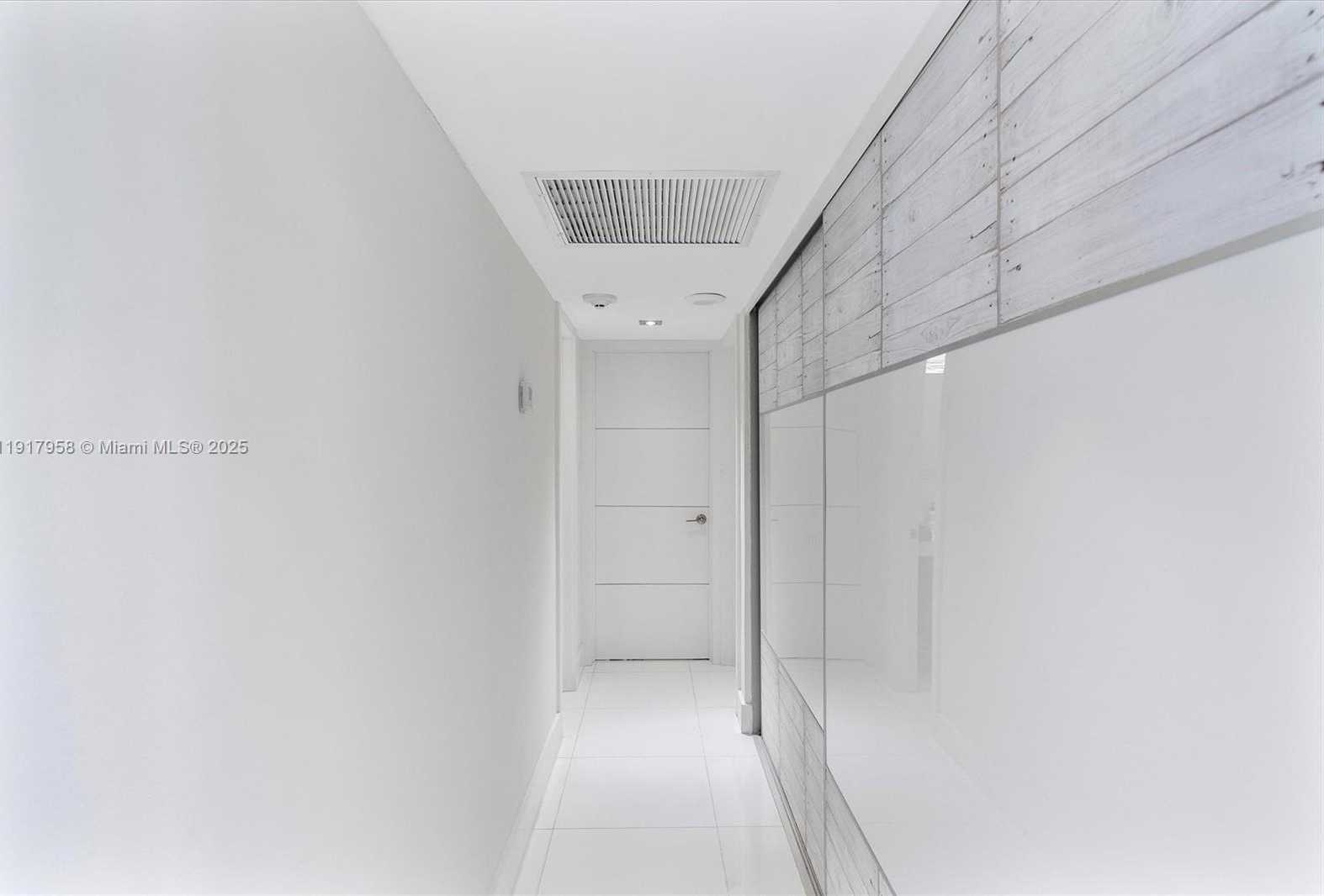 Small Image of 10275 COLLINS AVE #1523, Bal Harbour Number 22