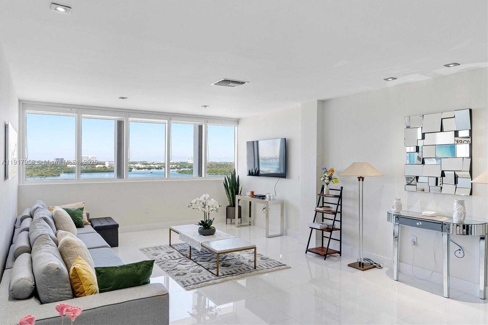 Small Image of 10275 COLLINS AVE #1523, Bal Harbour Number 4