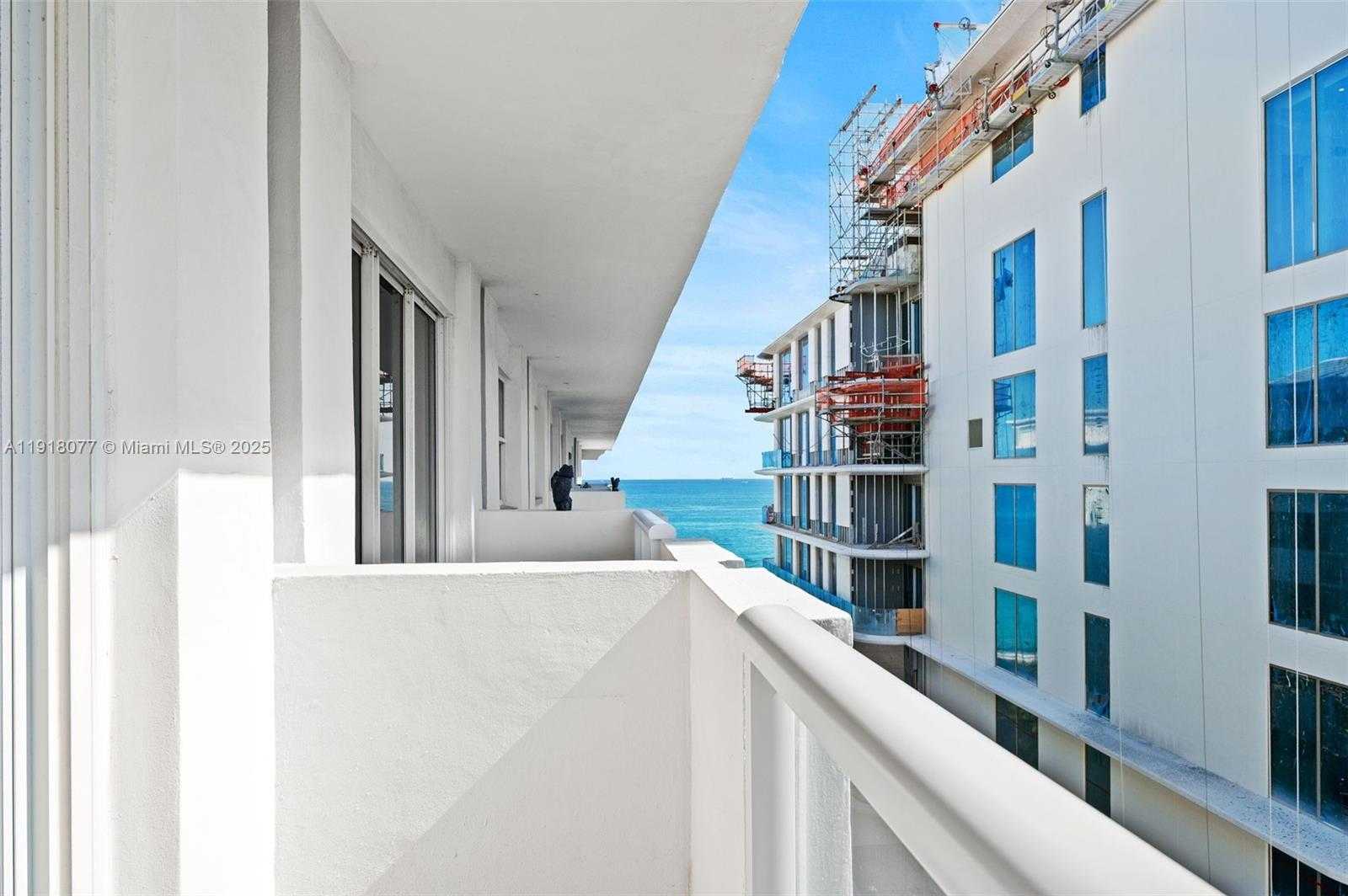 Imagen de Pequeño Objeto