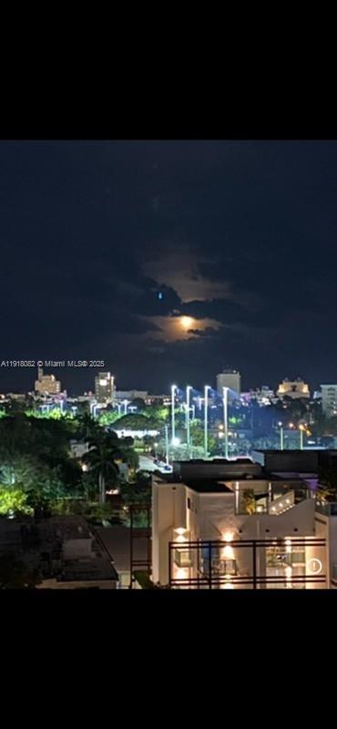 Small Image of 1228 WEST AVE #911, Miami Beach Number 14