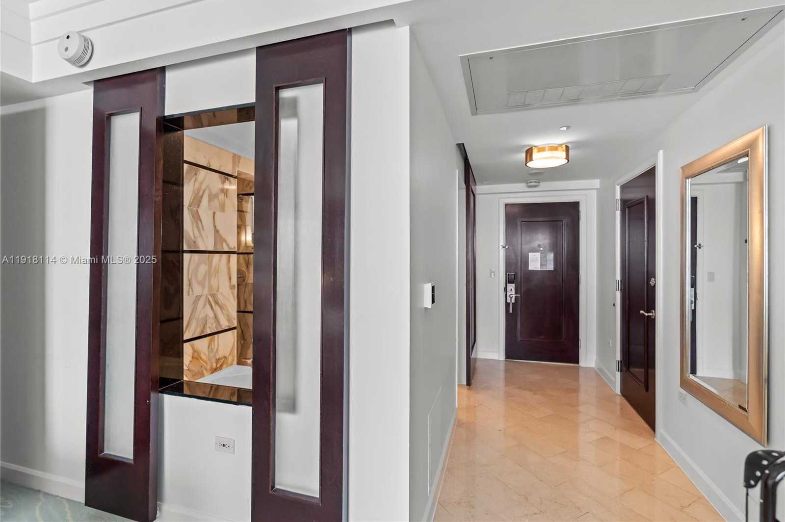 Small Image of 4391 COLLINS AVE #1118, Miami Beach Number 17