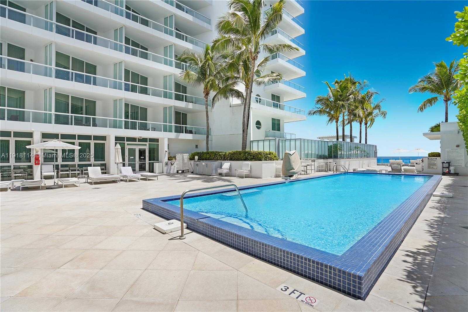 Small Image of 4391 COLLINS AVE #1118, Miami Beach Number 36