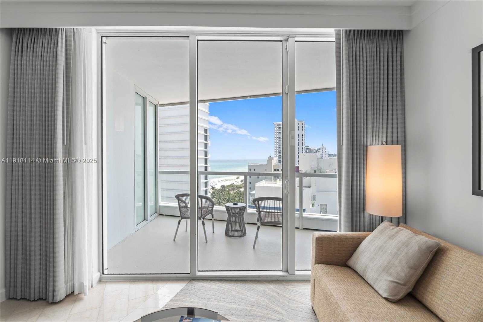 Small Image of 4391 COLLINS AVE #1118, Miami Beach Number 7