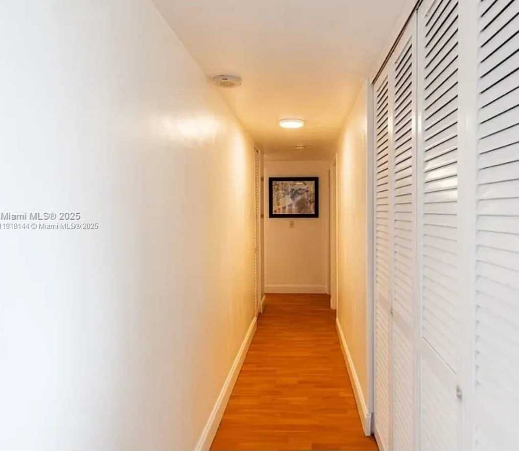 Small Image of 2451 BRICKELL AVE #10M, Miami Number 6