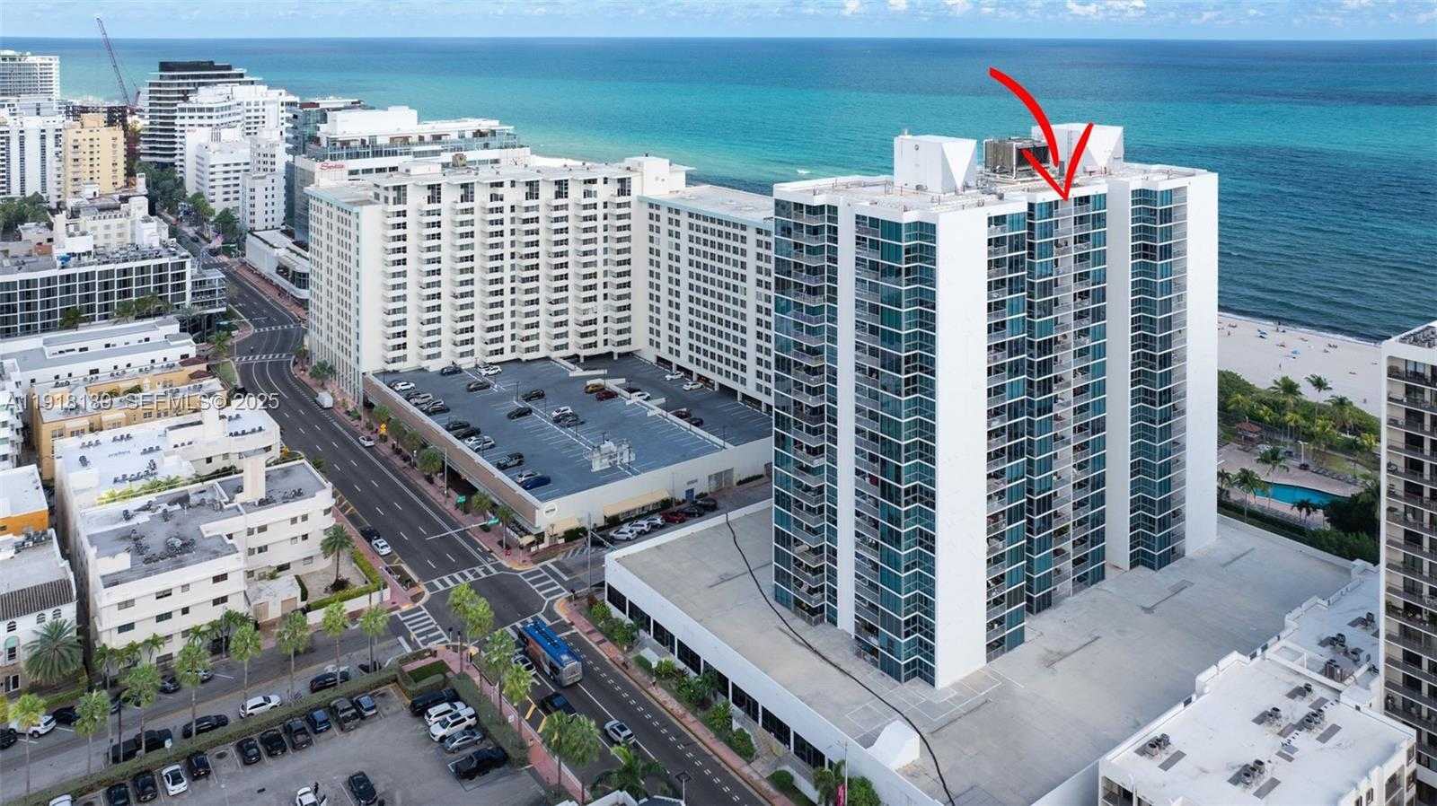 Small Image of 2655 COLLINS AVE #PH06/08, Miami Beach Number 43