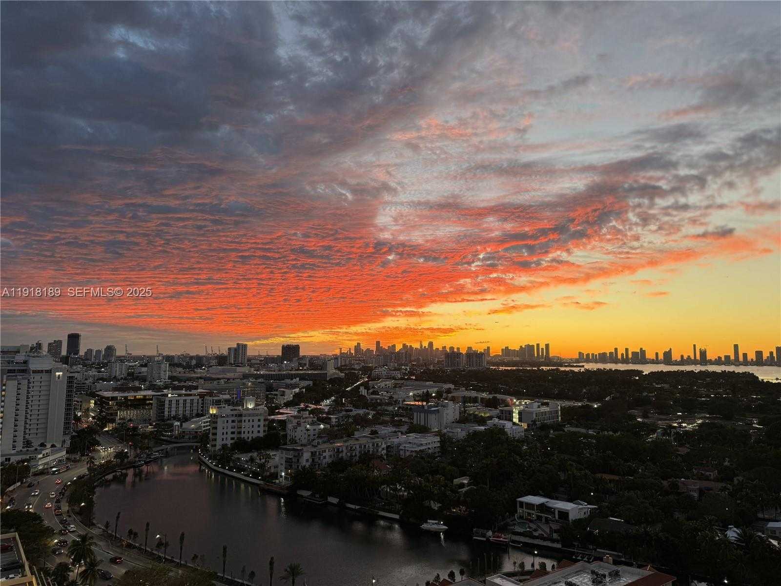 Small Image of 2655 COLLINS AVE #PH06/08, Miami Beach Number 54