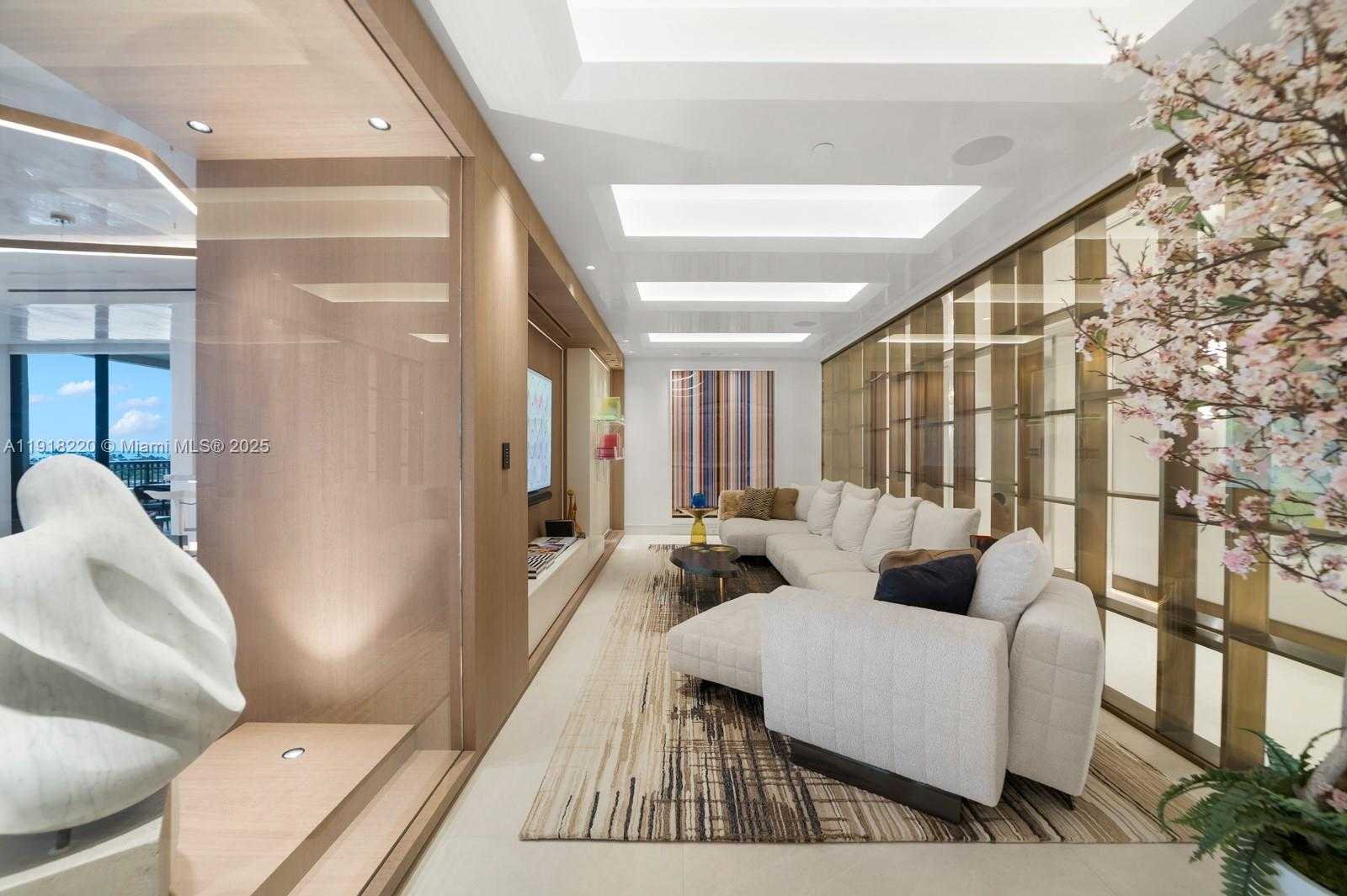 Small Image of 6800 FISHER ISLAND DR #6864, Miami Beach Number 10